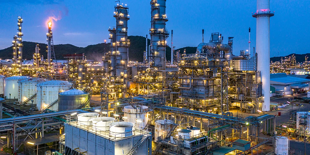 Selecting Explosion-Proof Lighting for Hazardous Areas